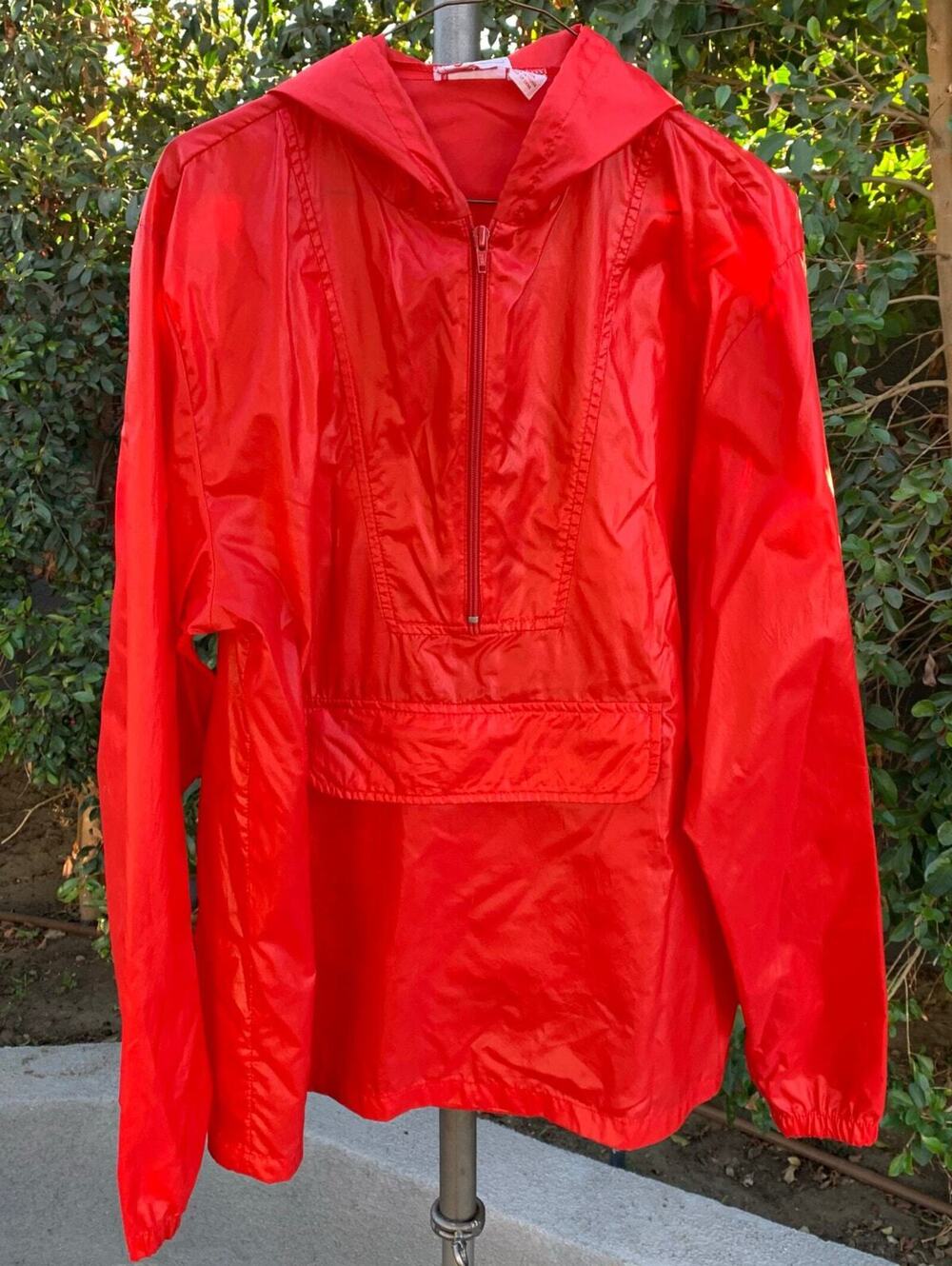 Vintage Gorpcore 1980s Gap Red Windbreaker Poncho Nylon Unisex Men’s Medium